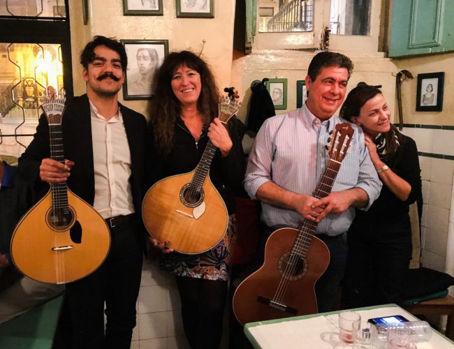 Lisbon._Fado_at_A_Baiuca._41223895034-650×500